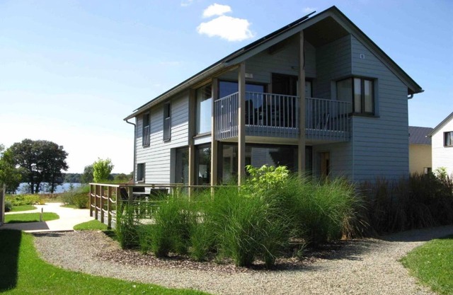 Villa familiar junto al lago