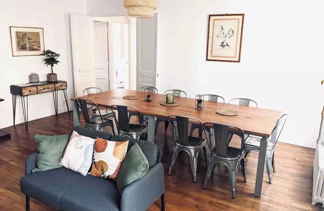 Villa Nearby Paris - 17 Guests - Garden - Parking - Metro