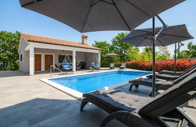 Villa Nela