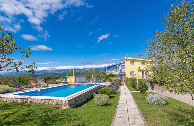 Villa Nika, oasis for families