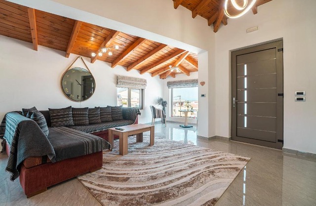 Villa Nikolaos 2