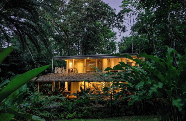 VILLA OASIS - PARAÍSO DE LA SELVA FRENTE AL MAR