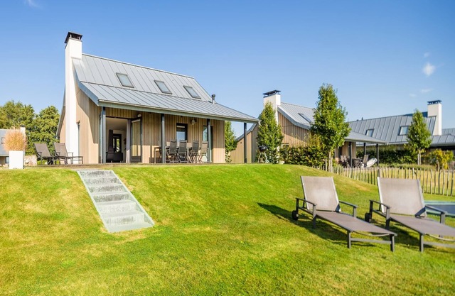 Villa Oesterdam | Sleeps 8 persons