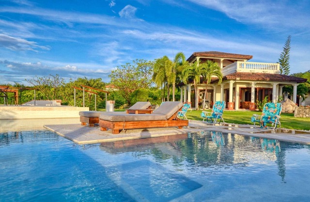 Villa Ohana: Deluxe 4br frente a la playa. Vistas directas del surf de Santana.☀️🏄🤙