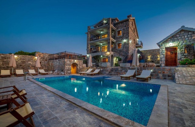 Villa Old Castle Apartments