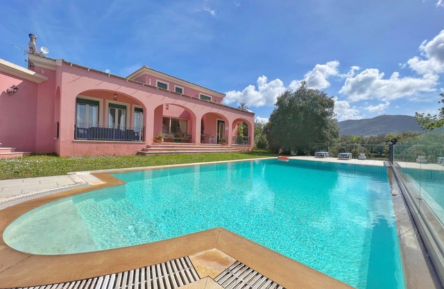 Villa Olea Corfu – Luxury Villa with Infinity Pool & Panoramic Views