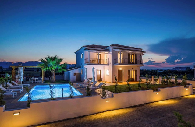 Villa Orchard: esta villa moderna incluye una piscina privada, un balcón y WIFI
