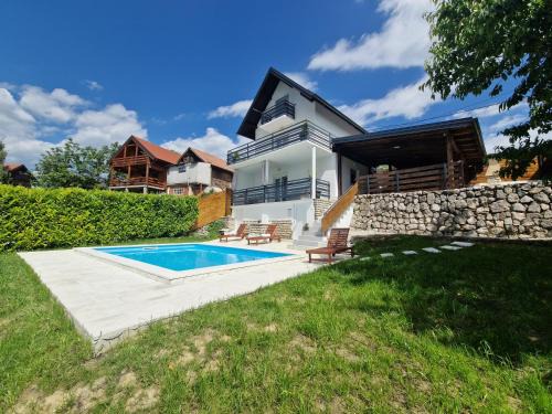 Villa Otto - Private Pool & Garden