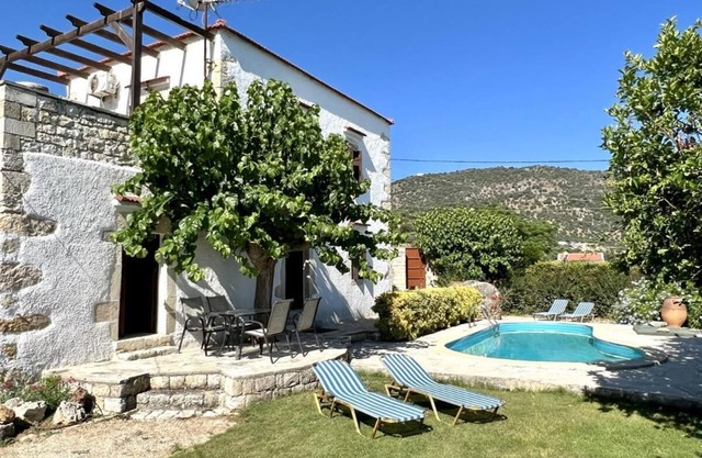 Villa Ovgoro, Provarma, pool, seaview balcony