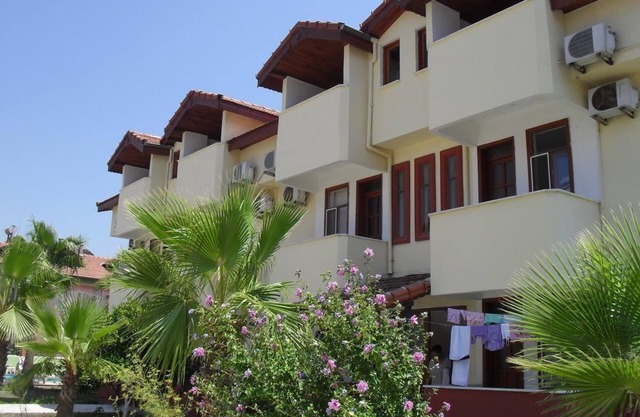 Villa Ozalp Apartments
