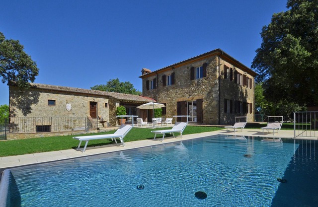 Villa Paradiso 8, Casole d'Elsa, Italy