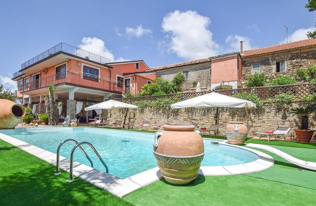 Villa Paradiso