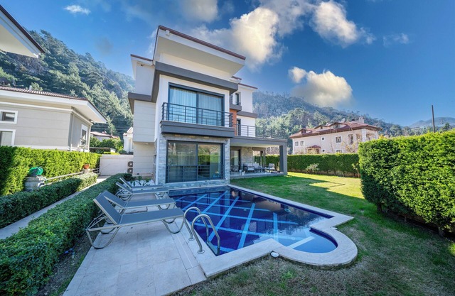 VILLA PARIS - LUXURY 4 BEDROOM VILLA IN MARMARIS TURKIYE