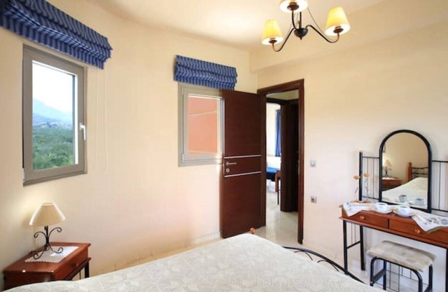 Villa Peki, 2 storey, spacious with modern amenities