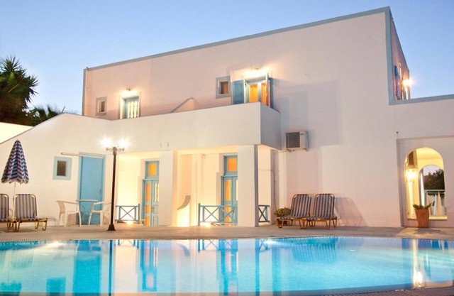 Villa Pelekanos
