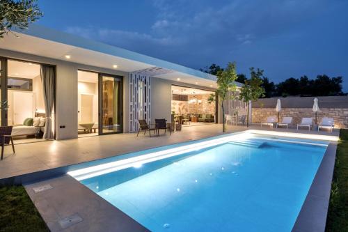 VILLA PETRA PHILIPPOS heated pool optional