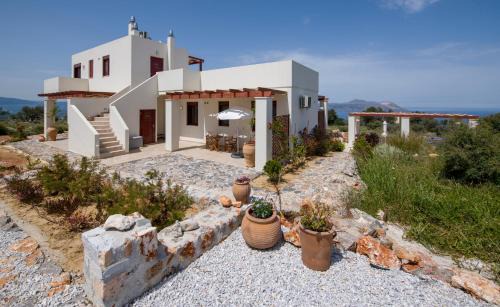 Villa PhenΩmena Apartments