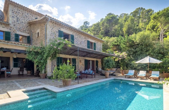 Villa Picassa con vista al mar