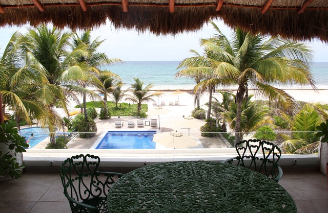 Villa Picon es una casa privada con el océano caribeño a tus pies