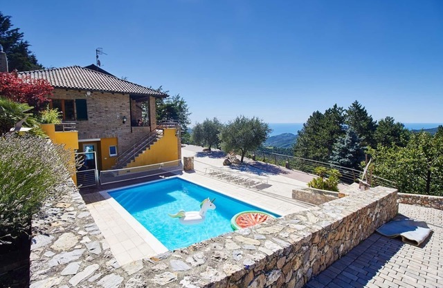 Villa Pina in Liguria