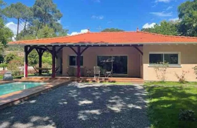 Villa-piscine-sauna 300m from the Bassin d'Arcachon and near Andernos