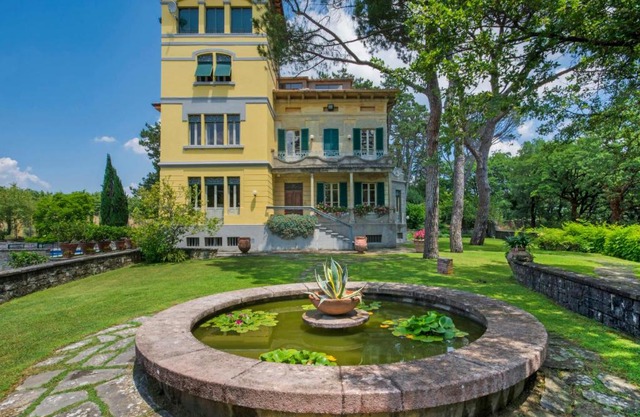 Villa Poggio Patrignone-1 by Interhome