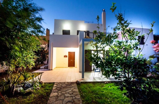 Villa Pomegrante