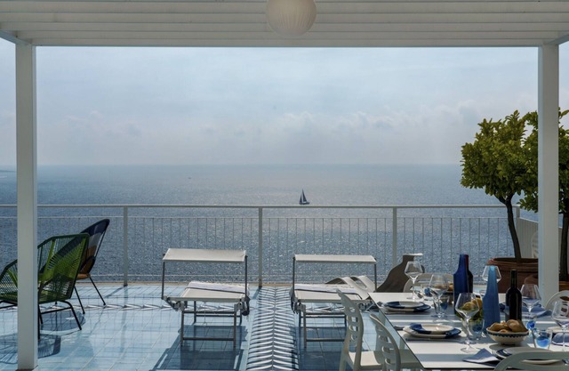 Villa Ponti 6, Emma Villas
