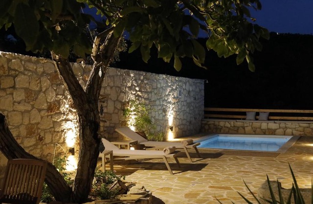 Villa Praxithea BY APOKORONAS-VILLAS