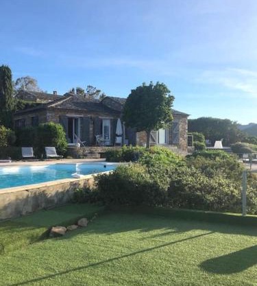 Villa prestige Saint Florent- Piscine avc vue mer