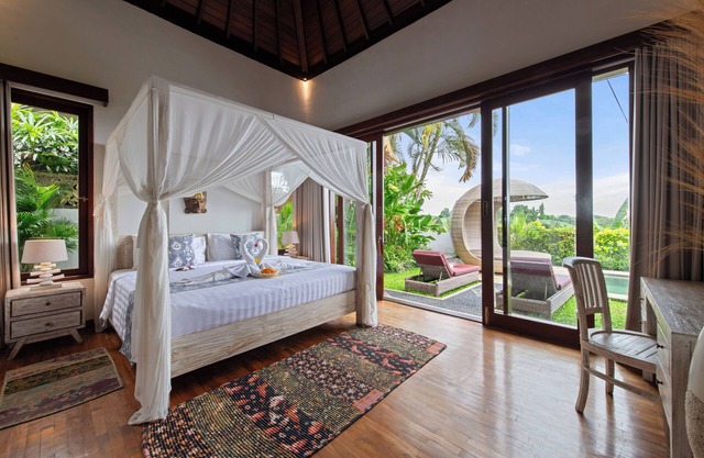 Villa Piscina Privada Sahaja 4 Rodeada de Campos de Arroz