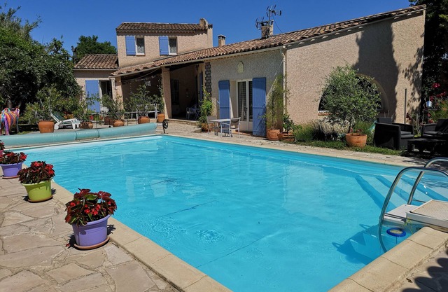 Villa Provençale Dans Parc du Luberon