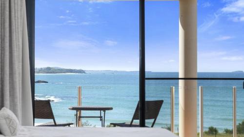Villa Provence - Stunning Views, Walk to resorts. 5 Bed 3 Bath