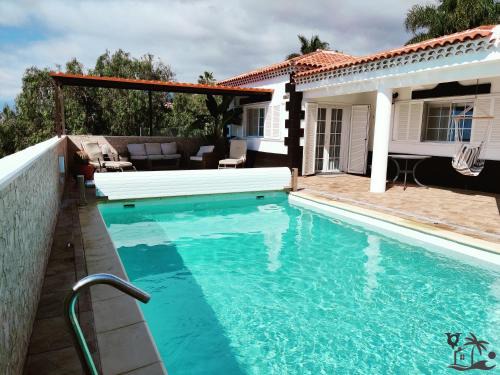 Villa Queca Private heated pool cannon water and jacuzzi