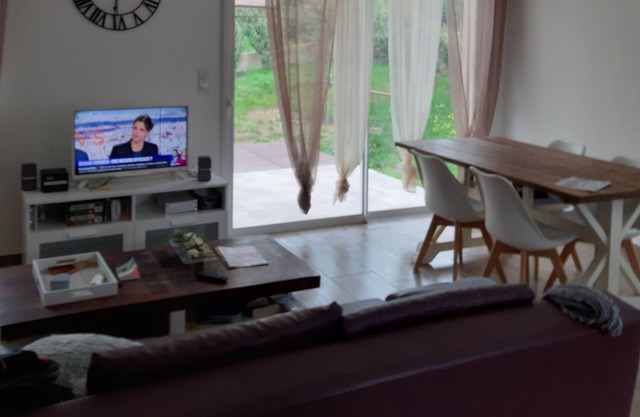 Villa Récente Dans Lotissement Calme