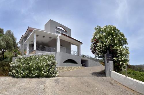 Villa Raks