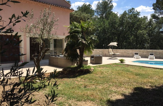 Alquiler de villa "CHANTERIE" con aire acondicionado.
