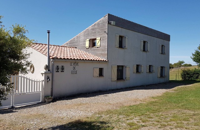 Villa Retreat con piscina y mascotas