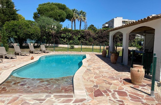 Villa Reyosam, maison 6 chambres , piscine