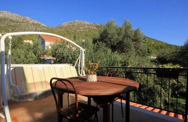 Villa Ro - Ela - Habitación Doble con balcón y vistas al mar - 1 o 2 camas - S4