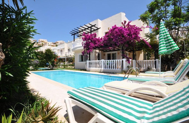 Villa Romantica 18