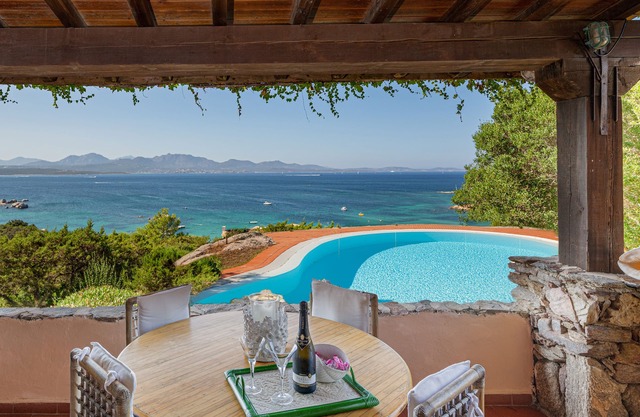 Villa Romántica, Li Cuncheddi, Capo Ceraso, Olbia