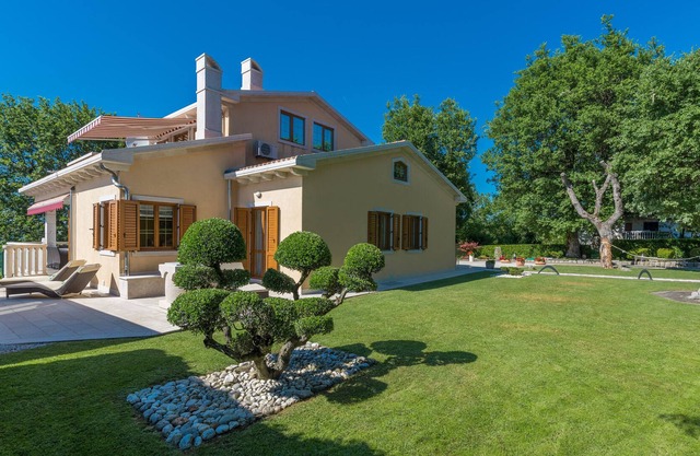 Villa Rosa in Labin – Crovillas GmbH