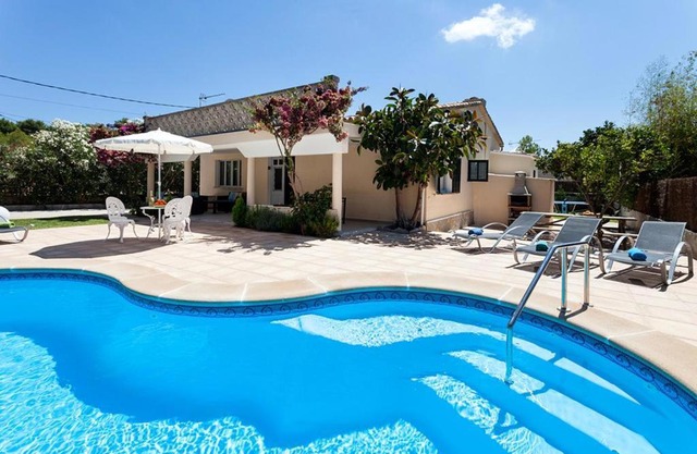Villa Rosales