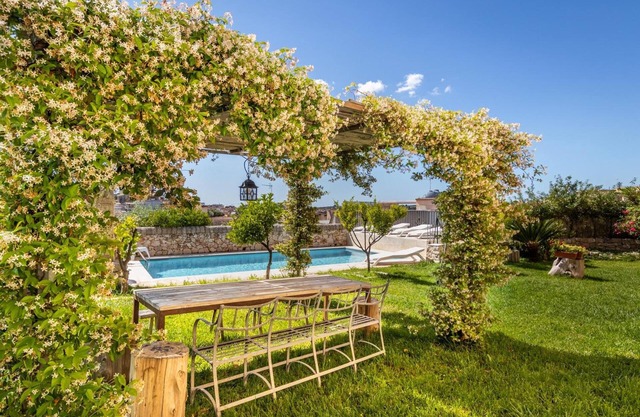 Villa Rosaria