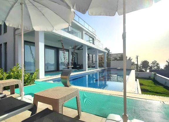 Villa Rosy Sunset