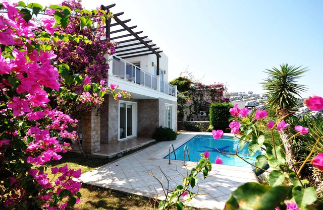 Villa Royal With Private Pool 3+1
