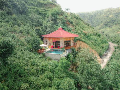 Villa Russerangan Grand Opening
