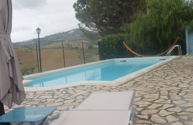 Villa 'San Martino' con vistas al mar, Wi-Fi y aire acondicionado