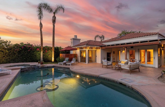 Villa Sirena - Modern Southwest Flair!